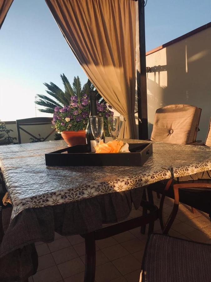Terrazza Sabine Accomodation โตรเปอา ภายนอก รูปภาพ